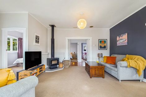 Photo of property in 4 Alice Street, Riverhead, 0820