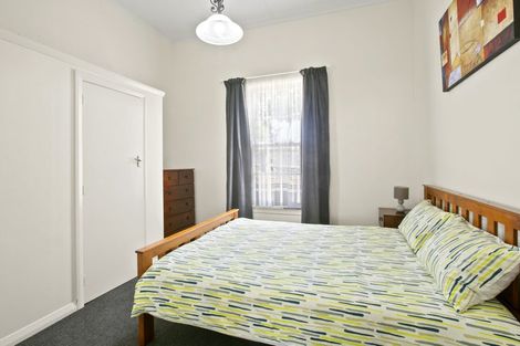 Photo of property in 209 Devon Street West, New Plymouth, 4310