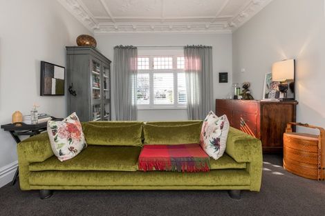 Photo of property in 80 Vigor Brown Street, Napier South, Napier, 4110