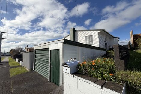Photo of property in 5 Raleigh Street, Vogeltown, New Plymouth, 4310