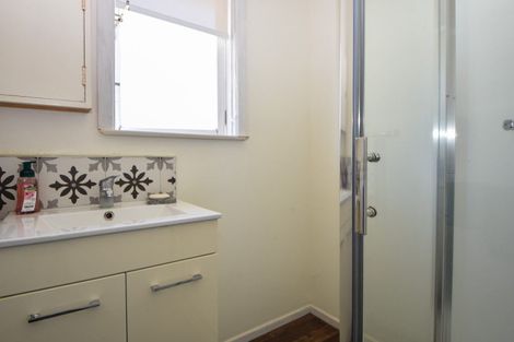 Photo of property in 30 Taverner Street, Carterton, 5713