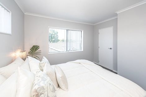 Photo of property in 13 Kamahi Street, Castlecliff, Whanganui, 4501