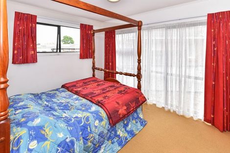 Photo of property in 27 Sheehan Avenue, Papakura, 2110