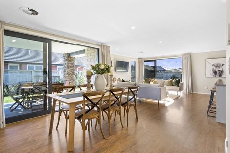 Photo of property in 10 Jarrett Terrace, Leamington, Cambridge, 3432