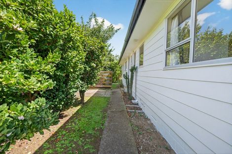 Photo of property in 5 Beaumont Place, Westbrook, Palmerston North, 4412
