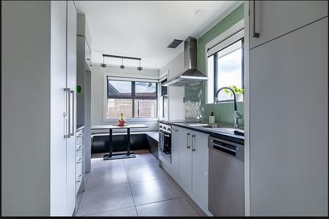 Photo of property in 15 Milan Road, Papatoetoe, Auckland, 2025