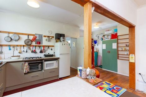 Photo of property in 20 Lyndhurst Street, Takaro, Palmerston North, 4412