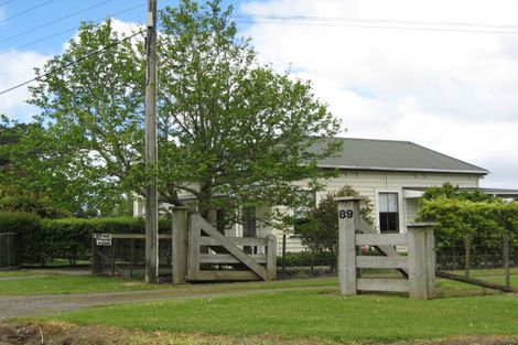Photo of property in 87 Hanham Road, Kumeu, 0891