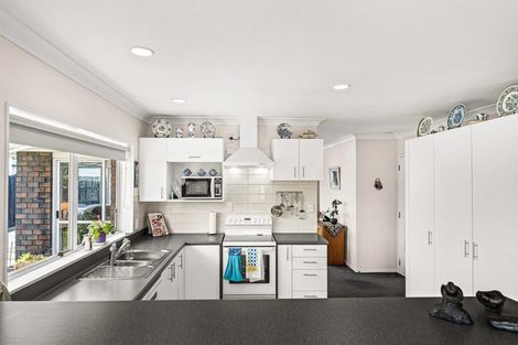 Photo of property in 92a Beach Road, Pahurehure, Papakura, 2113