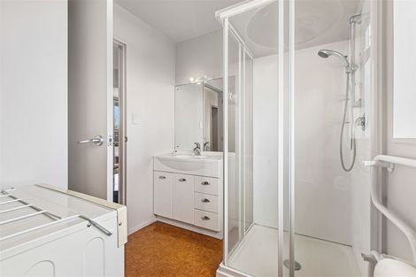 Photo of property in 67d Pleasant Road, Glen Eden, Auckland, 0602