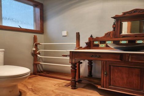 Photo of property in 53 Pitcairn Street, Oakura, 4314