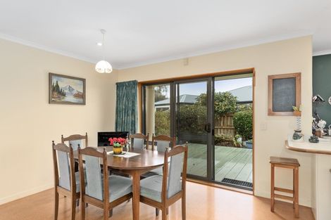 Photo of property in 5 Twickenham Close, Katikati, 3129