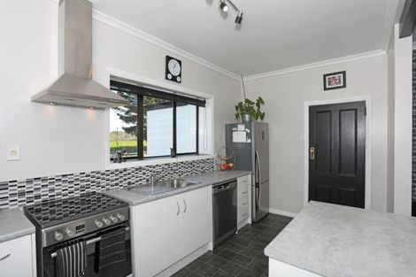 Photo of property in 195 Raumai Road, Bulls, 4894