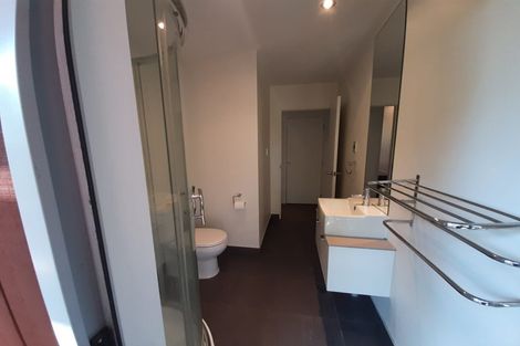 Photo of property in 76g Edmonton Road, Henderson, Auckland, 0612