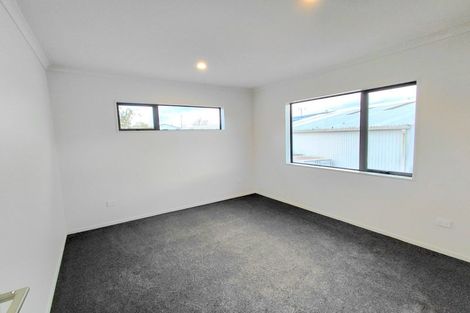 Photo of property in 383b West Coast Road, Glen Eden, Auckland, 0602