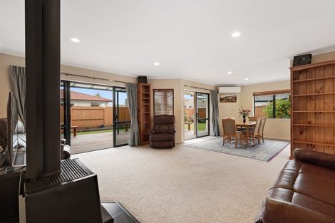 Photo of property in 40 Sorrento Key, Papamoa Beach, Papamoa, 3118