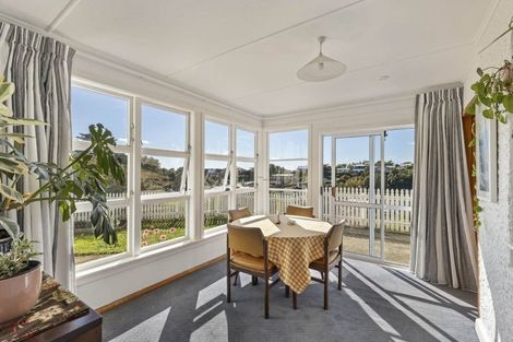 Photo of property in 8 Lynmouth Heights, Lynmouth, New Plymouth, 4310