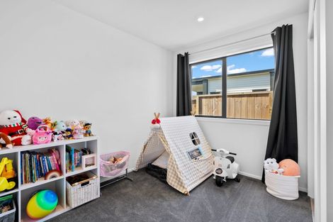 Photo of property in 71 Tamure Place, Ruakaka, 0116