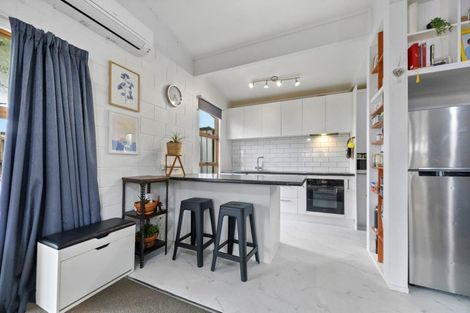 Photo of property in 1/312 Royal Road, Massey, Auckland, 0614