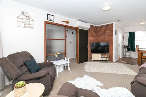 Photo of property in 3 Gadsby Place, Hamilton East, Hamilton, 3216