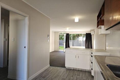 Photo of property in 3/35 Mana Esplanade, Paremata, Porirua, 5026