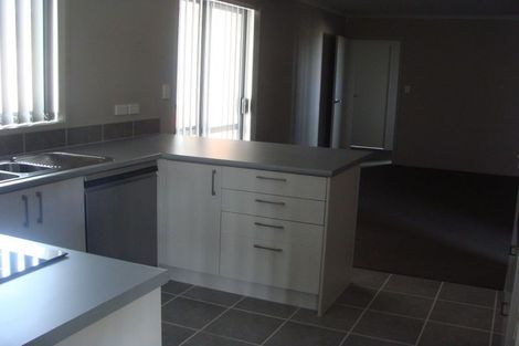 Photo of property in 5 Abby Close, Pukekohe, 2120