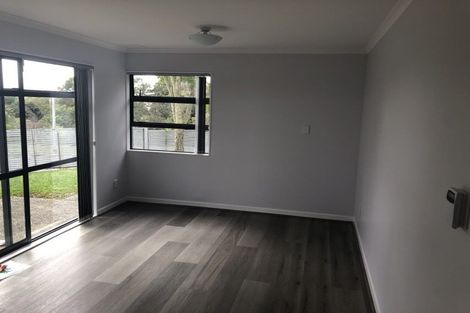 Photo of property in 12 Condor Place, Unsworth Heights, Auckland, 0632