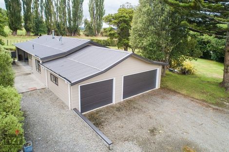 Photo of property in 741 Makino Road, Halcombe, Feilding, 4777