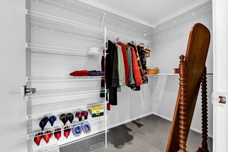 Photo of property in 1/276 Mangorei Road, Merrilands, New Plymouth, 4312