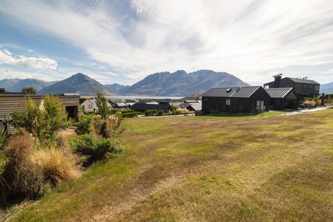 Photo of property in 5 Branigan Court, Jacks Point, Queenstown, 9371