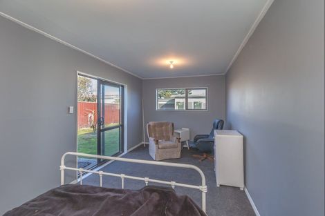 Photo of property in 40 Koputara Road, Himatangi Beach, Foxton, 4891