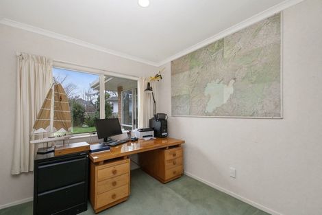 Photo of property in 8 Antonia Place, Kinloch, Taupo, 3377