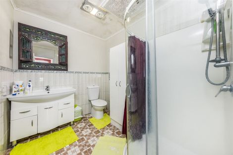 Photo of property in 82 Station Road, Papatoetoe, Auckland, 2025