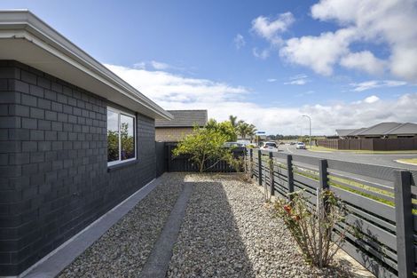 Photo of property in 5 Keene Drive, Bell Block, New Plymouth, 4312