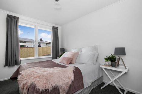 Photo of property in 10 Olive Street, Manurewa, Auckland, 2102