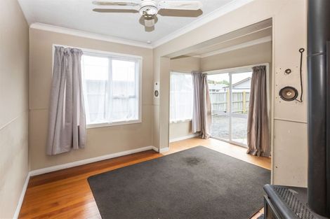 Photo of property in 7 Sylvia Street, Parklands, Christchurch, 8083
