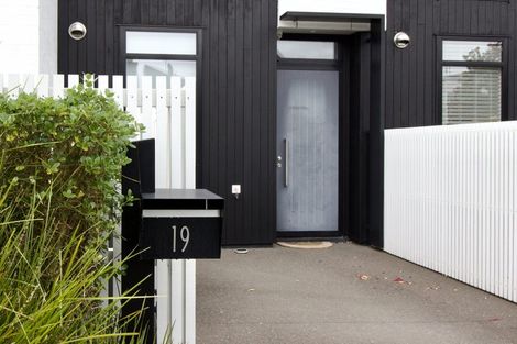 Photo of property in 19 Isitt Road, Hobsonville, Auckland, 0616