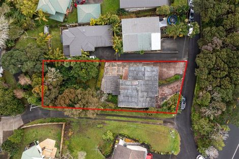 Photo of property in 358 Glenfield Road, Glenfield, Auckland, 0629