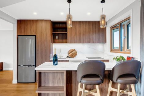 Photo of property in 3/29 Paritai Drive, Orakei, Auckland, 1071