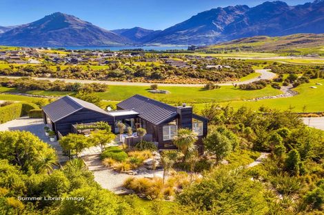 Photo of property in 1 Mckellar Drive, Jacks Point, Queenstown, 9371
