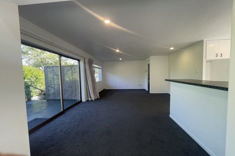 Photo of property in 2/43 Seaton Road, Murrays Bay, Auckland, 0630