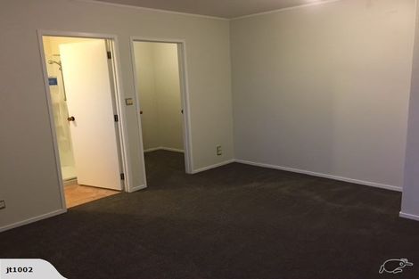 Photo of property in 2/28 Walter Street, Hauraki, Auckland, 0622