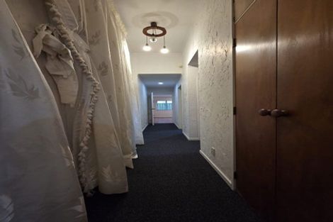 Photo of property in 14 Waimana Road, Conifer Grove, Takanini, 2112
