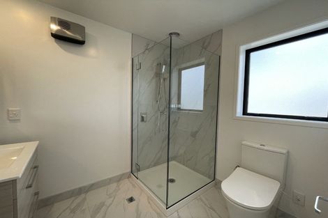 Photo of property in 2/232 Marine Parade, New Brighton, Christchurch, 8061