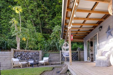 Photo of property in 8 Coote Road, Bluff Hill, Napier, 4110