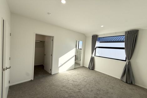 Photo of property in 2/84 Mcmahon Drive, Aidanfield, Christchurch, 8025