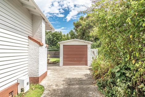 Photo of property in 10 Godwin Crescent, College Estate, Whanganui, 4500