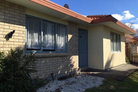 Photo of property in 11/43 Fruitvale Road, New Lynn, Auckland, 0600