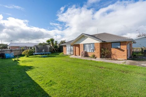 Photo of property in 20 Rosehill Place, Nawton, Hamilton, 3200