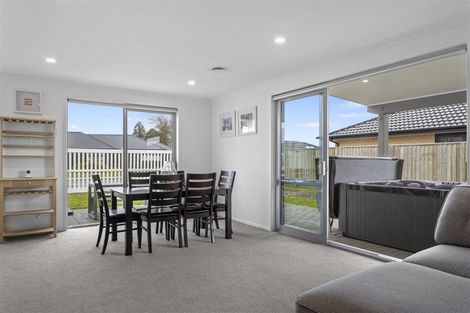 Photo of property in 50 Welsford Street, Woodend, 7610